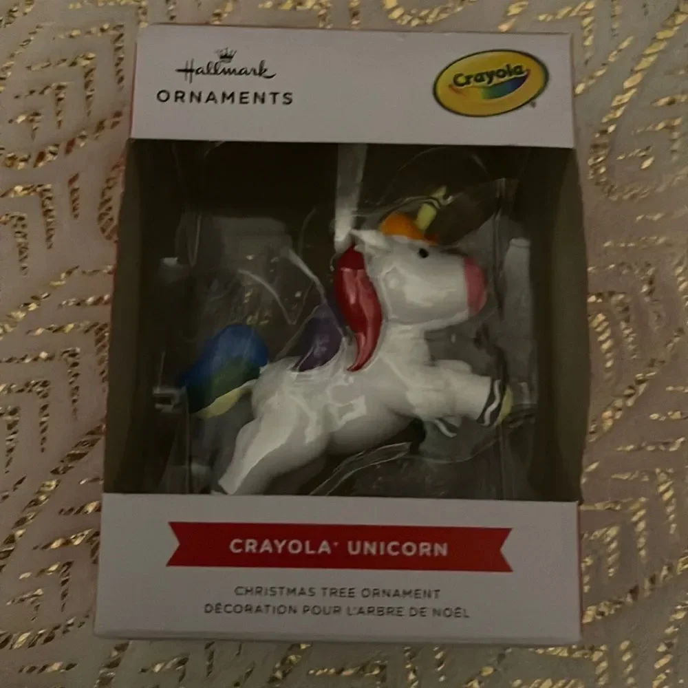 Hallmark crayola hanging unicorn nib nwt ornament fob charm bold colors